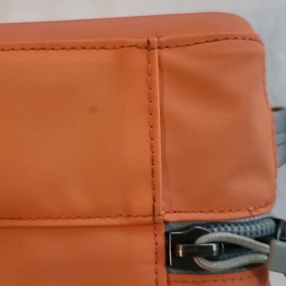 Yeti DayTrip Lunch Box, Coral/peachy, Cooler - Picture 7 of 16